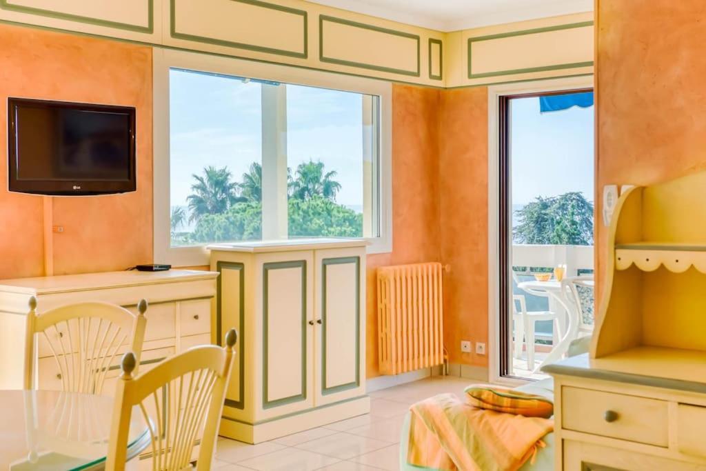شقة A6- 2 Bdr Incredible Sea View - Ac, Garage & Terrace أنتيب المظهر الخارجي الصورة
