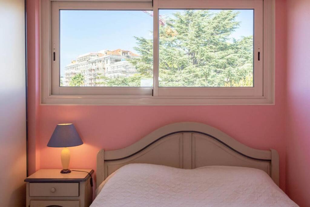 شقة A6- 2 Bdr Incredible Sea View - Ac, Garage & Terrace أنتيب المظهر الخارجي الصورة