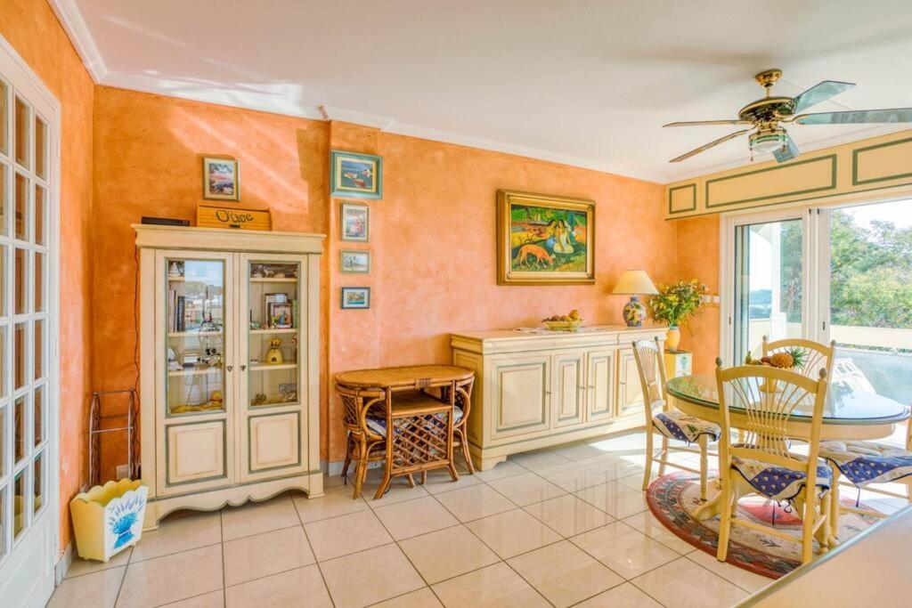 شقة A6- 2 Bdr Incredible Sea View - Ac, Garage & Terrace أنتيب المظهر الخارجي الصورة